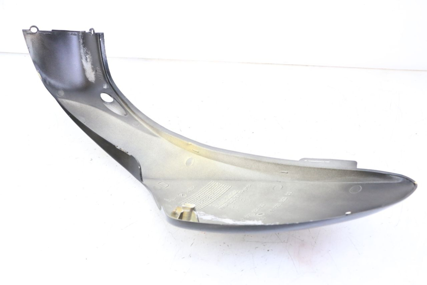 photo de PRAWY TYLNY BOK PEUGEOT TREKKER TKR 50 (2005 - 2014) - Zoom stanu zużycia