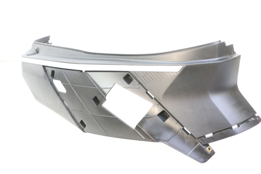 photo de PRAWY TYLNY BOK PEUGEOT TWEET 4T 50 (2023 - 2025) - Część sprawdzona