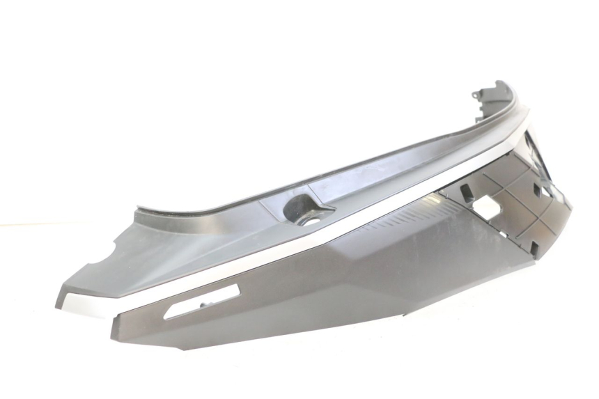 photo de PRAWY TYLNY BOK PEUGEOT TWEET 4T 50 (2023 - 2025) - Oznaczenia i referencje