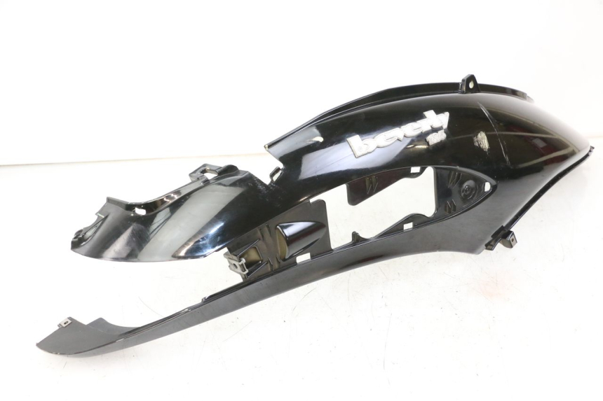 photo de PRAWY TYLNY BOK PIAGGIO BEVERLY 125 (1998 - 2005) - Stan powierzchni