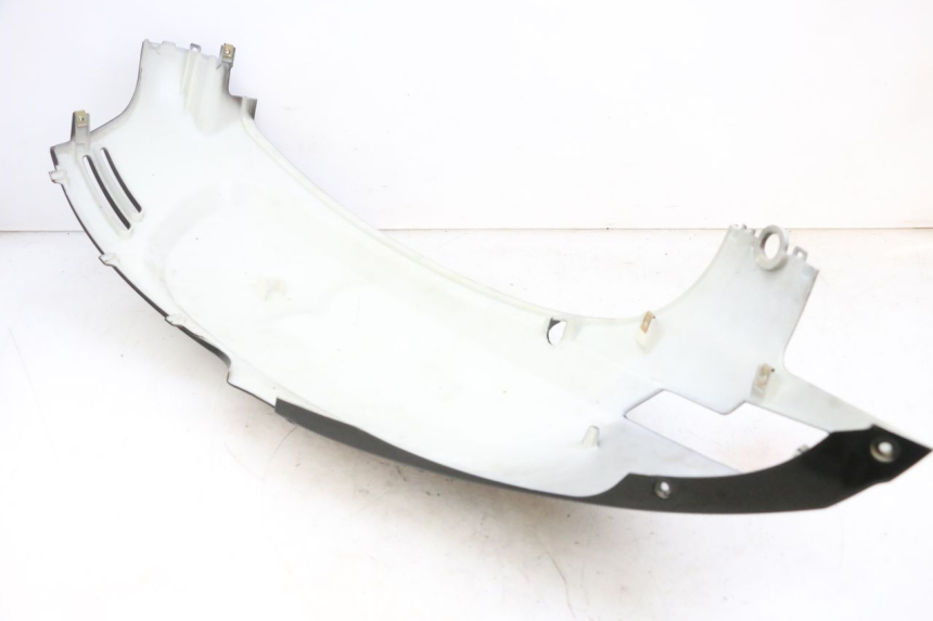 photo de PRAWY TYLNY BOK EFUN PUSA 1 - Zoom stanu zużycia