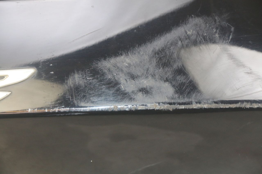 photo de PRAWY TYLNY BOK DAELIM S2 FI 125 (2008 - 2017) - Szczegóły charakterystyczne