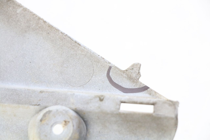 photo de PRAWY TYLNY BOK DAELIM S3 125 (2010 - 2017) - Zoom stanu zużycia