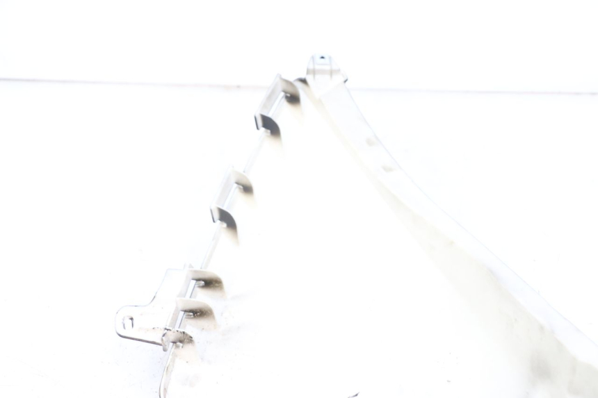 photo de PRAWY TYLNY BOK JM MOTORS SANTANA 50 (2014 - 2023) - Zoom stanu zużycia