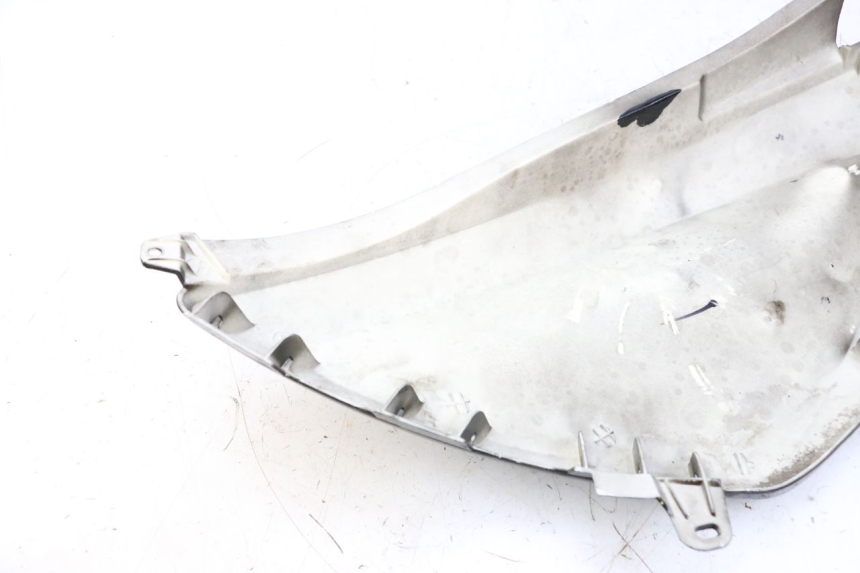 photo de PRAWY TYLNY BOK JM MOTORS SANTANA 50 (2014 - 2023) - Zbliżenie techniczne