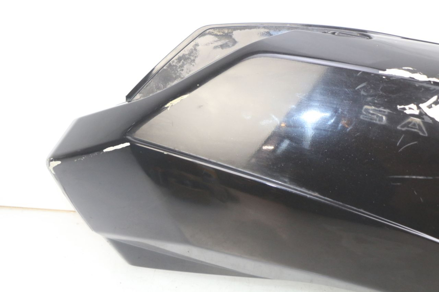 photo de PRAWY TYLNY BOK PEUGEOT SATELIS 125 (2006 - 2009) - Oznaczenia i referencje