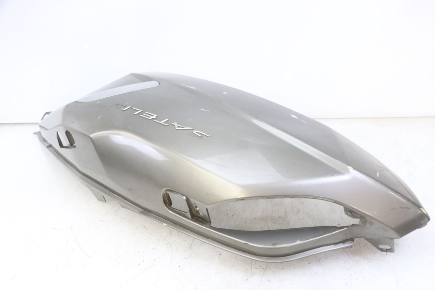 photo de PRAWY TYLNY BOK PEUGEOT SATELIS 125 (2013 - 2018) - Stan powierzchni