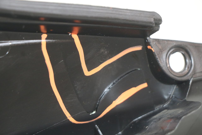 photo de PRAWY TYLNY BOK SHERCO SM-R 50 (2018 - 2021) - Zoom stanu zużycia