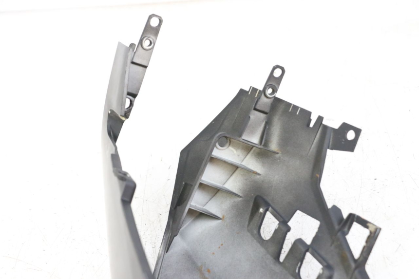 photo de PRAWY TYLNY BOK PEUGEOT SPEEDFIGHT 4 2T 50 (2015 - 2019) - Szczegół części