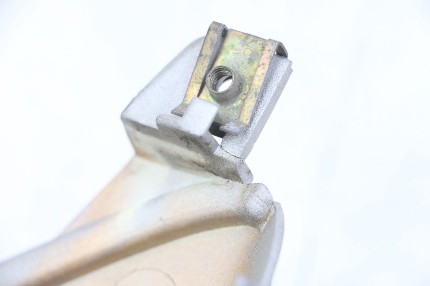 photo de PRAWY TYLNY BOK PEUGEOT SPEEDFIGHT 100 (1997 - 2007) - Szczegół części