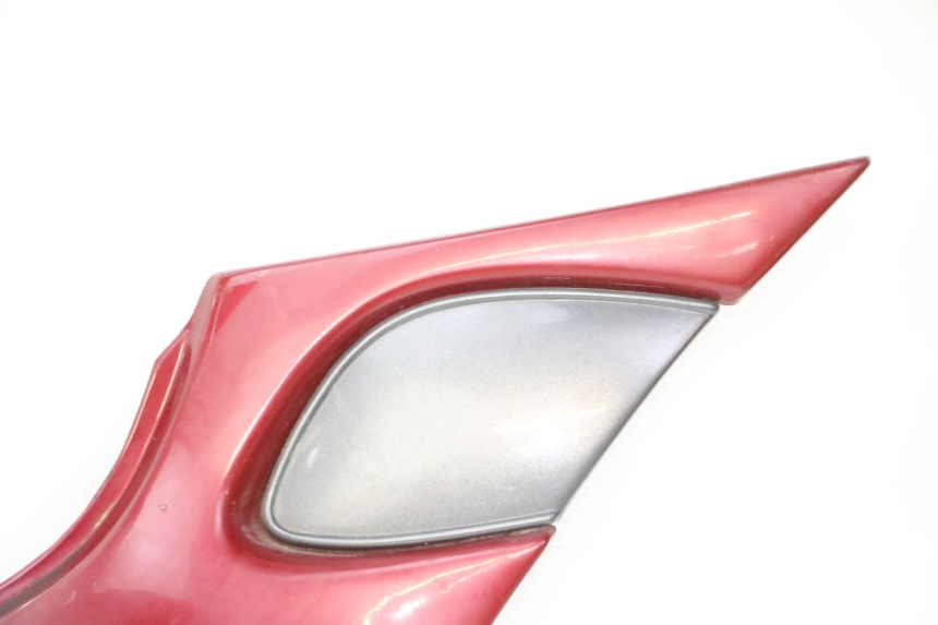 photo de PRAWY TYLNY BOK TRIUMPH SPRINT 900 (1995 - 1998) - Szczegóły charakterystyczne