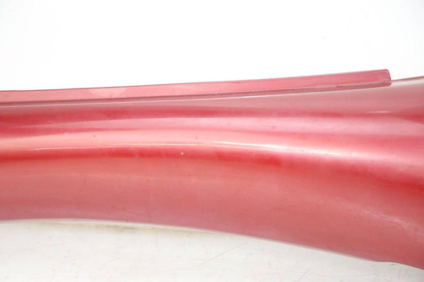 photo de PRAWY TYLNY BOK TRIUMPH SPRINT 900 (1995 - 1998) - Widok z bliska