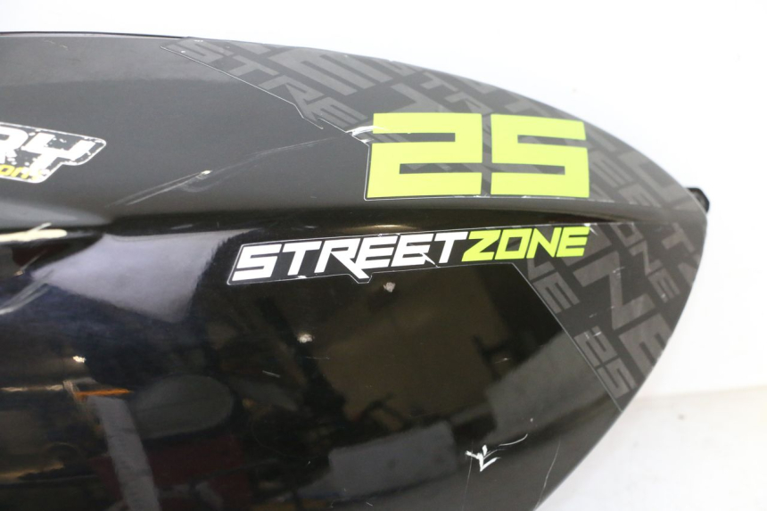 photo de PRAWY TYLNY BOK PEUGEOT STREETZONE I NAKED 2T 50 (2018 - 2020) - Widok z bliska