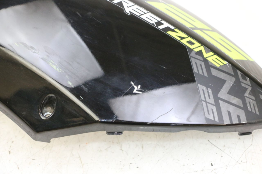 photo de PRAWY TYLNY BOK PEUGEOT STREETZONE I NAKED 2T 50 (2018 - 2020) - Stan powierzchni