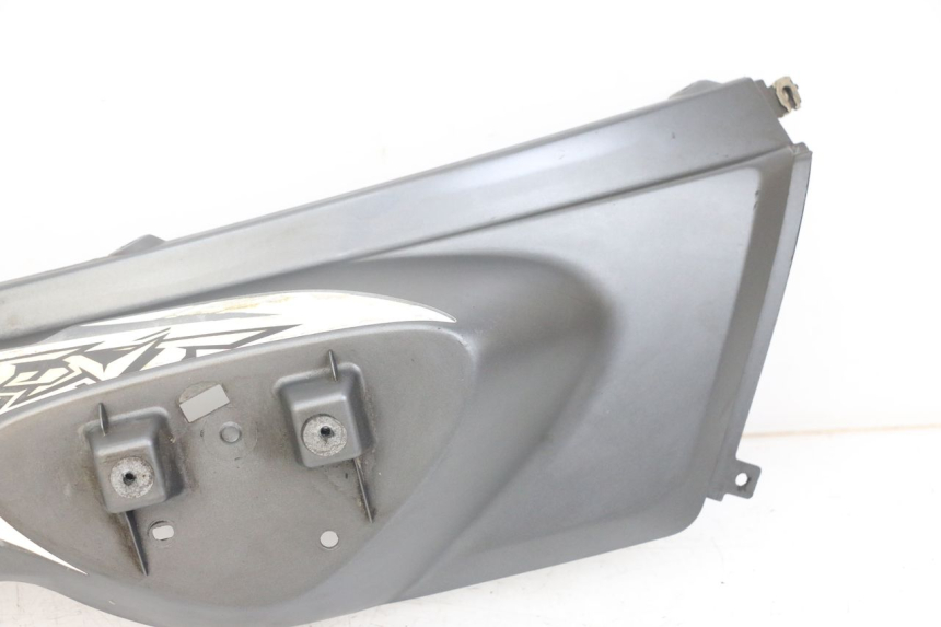 photo de PRAWY TYLNY BOK MBK STUNT NAKED 50 (2004 - 2018) - Oznaczenia i referencje