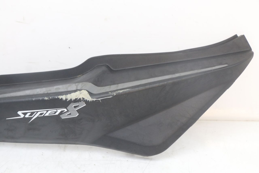 photo de PRAWY TYLNY BOK KYMCO SUPER 8 4T 50 (2018 - 2020) - Inny kąt widzenia