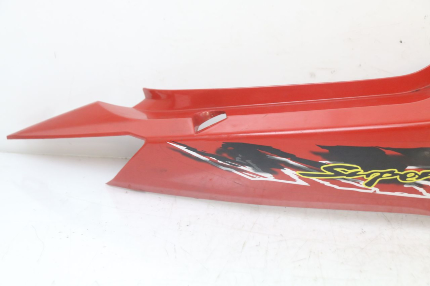 photo de PRAWY TYLNY BOK KYMCO SUPER 8 125 (2008 - 2015) - Szczegół części