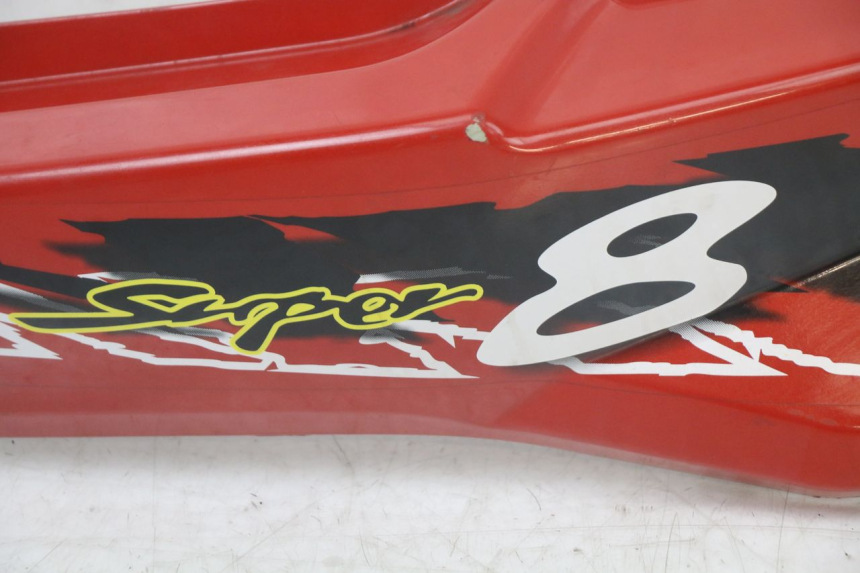 photo de PRAWY TYLNY BOK KYMCO SUPER 8 125 (2008 - 2015) - Inny kąt widzenia