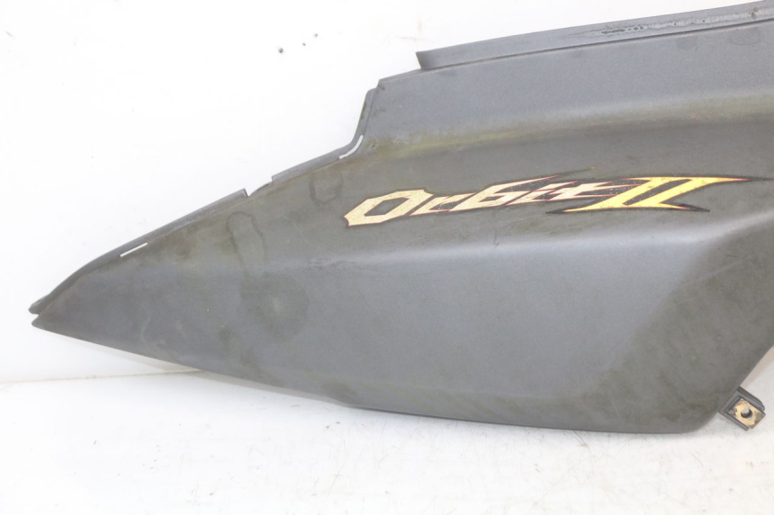 photo de PRAWY TYLNY BOK SYM ORBIT 2 4T 50 (2008 - 2017) - Szczegół części