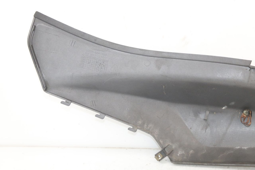 photo de PRAWY TYLNY BOK SYM ORBIT 2 4T 50 (2008 - 2017) - Punkty mocowania