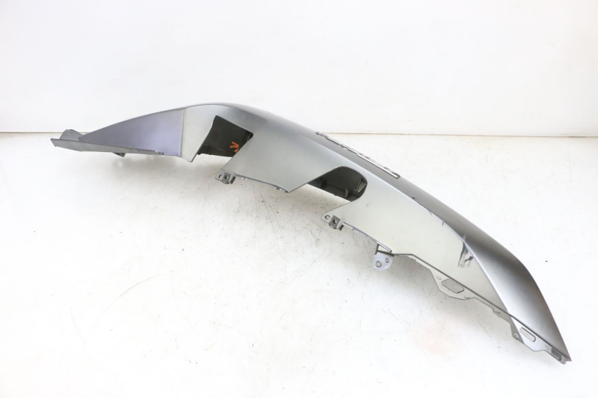 photo de PRAWY TYLNY BOK YAMAHA TRICITY 300 (2020 - 2024) - Szczegóły charakterystyczne