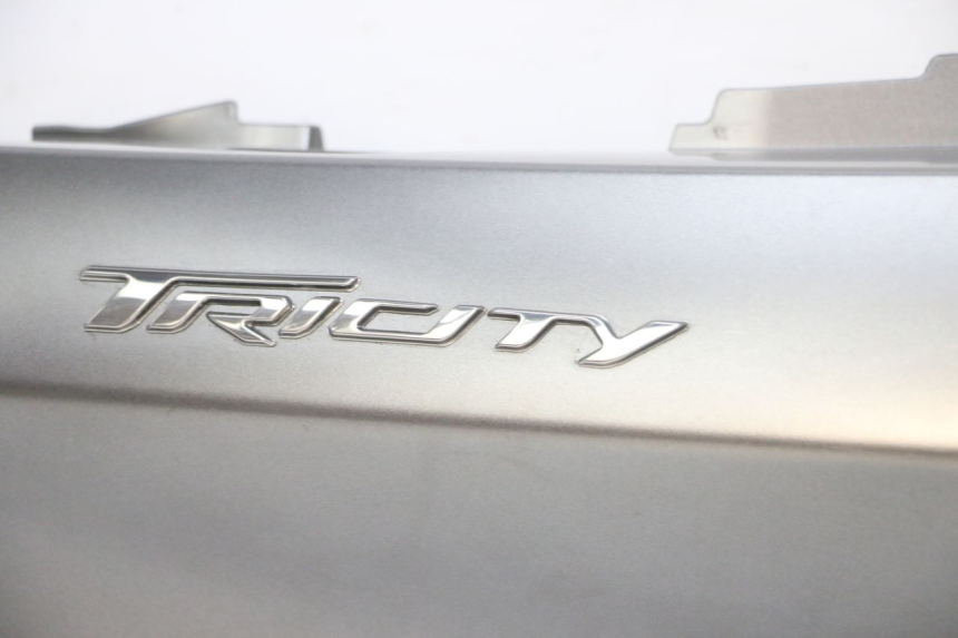 photo de PRAWY TYLNY BOK YAMAHA TRICITY 300 (2020 - 2024) - Zdjęcie dodatkowe