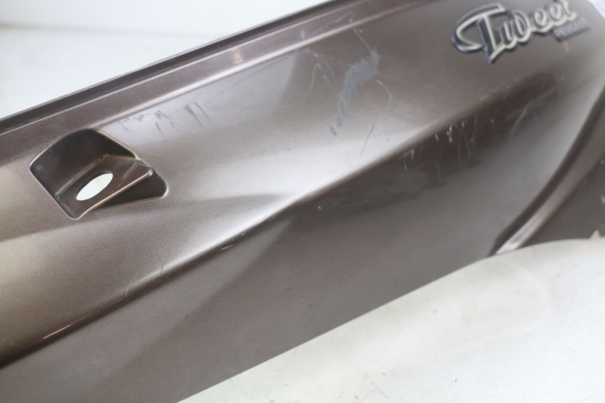 photo de PRAWY TYLNY BOK PEUGEOT TWEET 4T 50 (2010 - 2014) - Szczegół części