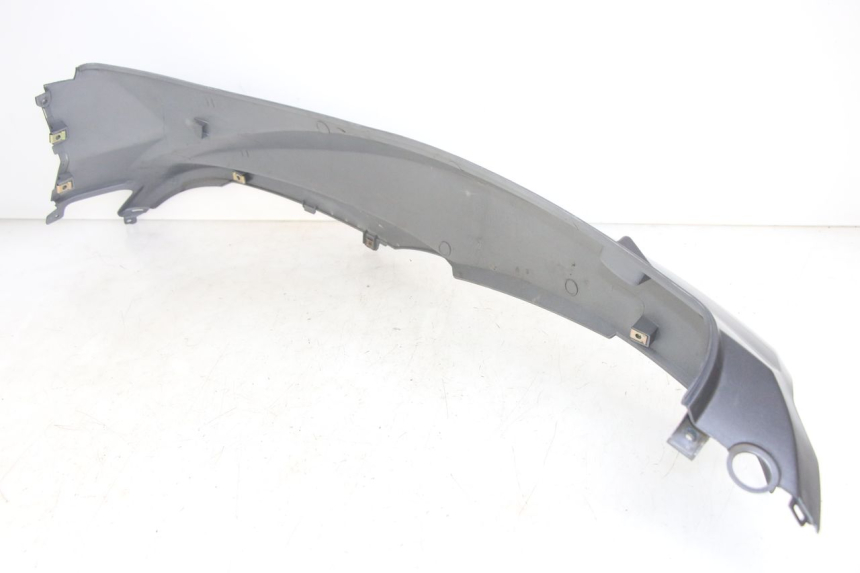 photo de PRAWY TYLNY BOK PEUGEOT TWEET 4T 50 (2014 - 2019) - Zbliżenie techniczne