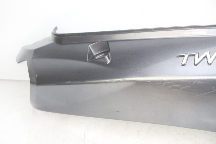 photo de PRAWY TYLNY BOK PEUGEOT TWEET 4T 50 (2014 - 2019) - Oznaczenia i referencje