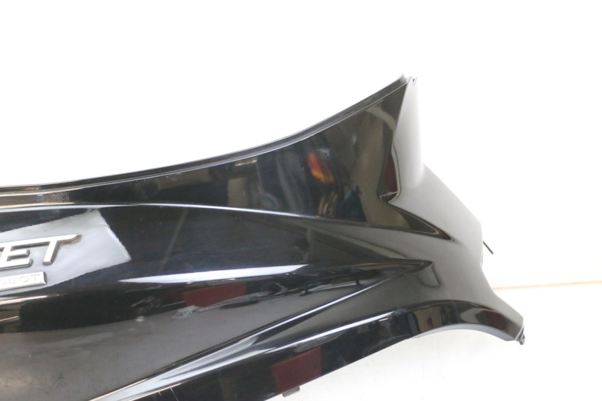 photo de PRAWY TYLNY BOK PEUGEOT TWEET 4T 50 (2018 - 2022) - Zbliżenie komponentów