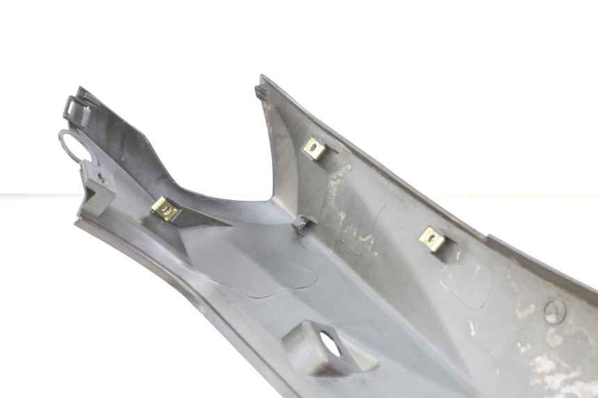 photo de PRAWY TYLNY BOK PEUGEOT TWEET 4T 50 (2018 - 2022) - Inny kąt widzenia