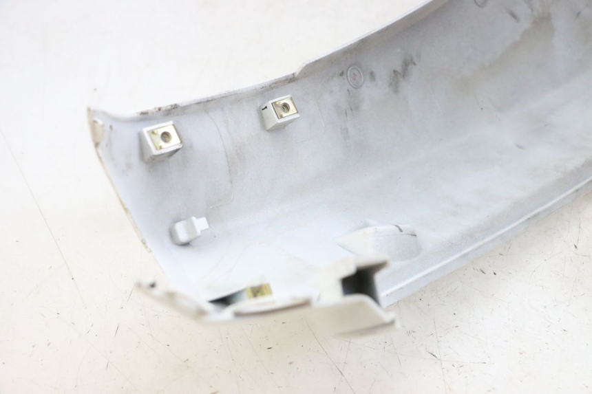 photo de PRAWY TYLNY BOK PEUGEOT TWEET PRO EFI 4T 50 (2021 - 2022) - Zoom stanu zużycia