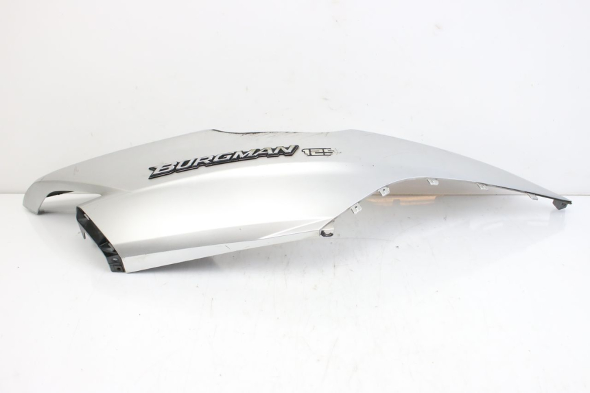 photo de PRAWY TYLNY BOK SUZUKI UH BURGMAN 125 (2002 - 2006) - Szczegół części