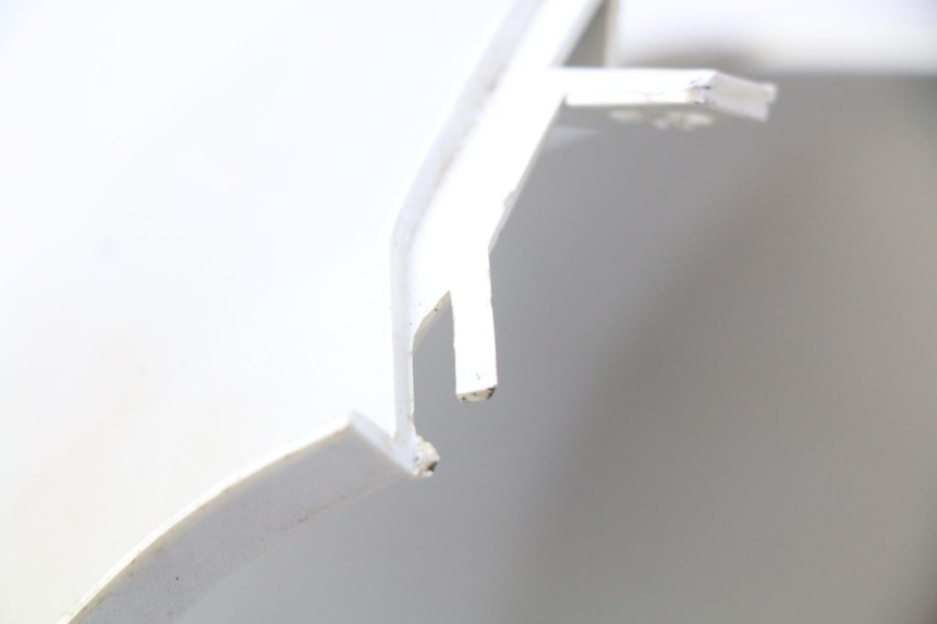 photo de PRAWY TYLNY BOK PEUGEOT VIVACITY NEW 4T 50 (2008 - 2017) - Szczegół części