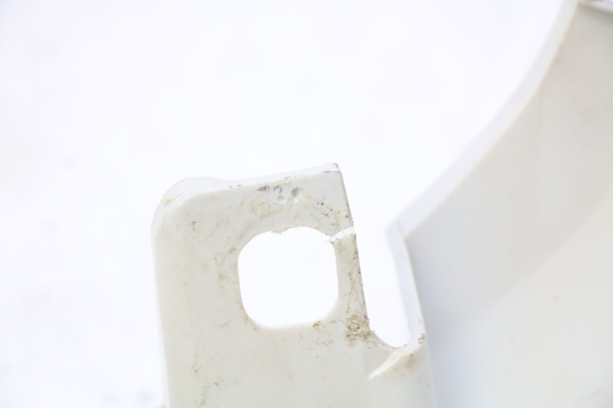 photo de PRAWY TYLNY BOK PEUGEOT VIVACITY NEW 4T 50 (2008 - 2017) - Zbliżenie techniczne