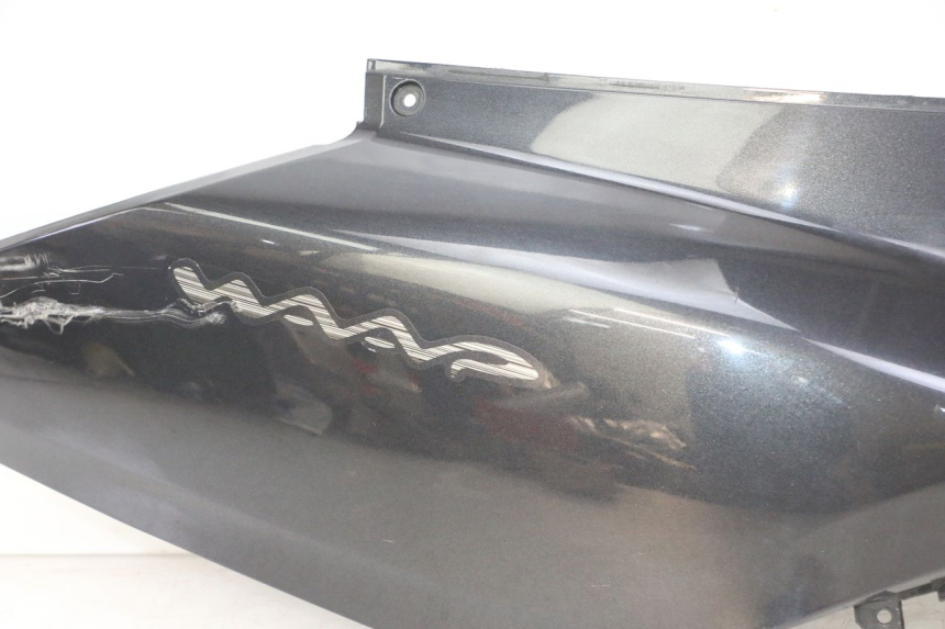 photo de PRAWY TYLNY BOK MBK WAAP 125 (2008 - 2013) - Struktura - zbliżenie