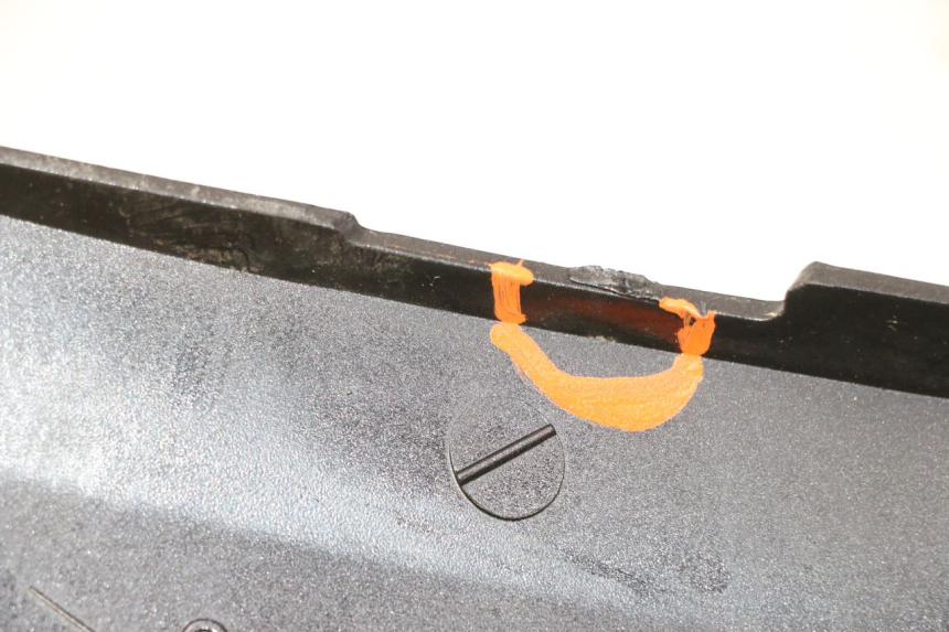 photo de PRAWY TYLNY BOK MBK WAAP 125 (2008 - 2013) - Zbliżenie techniczne