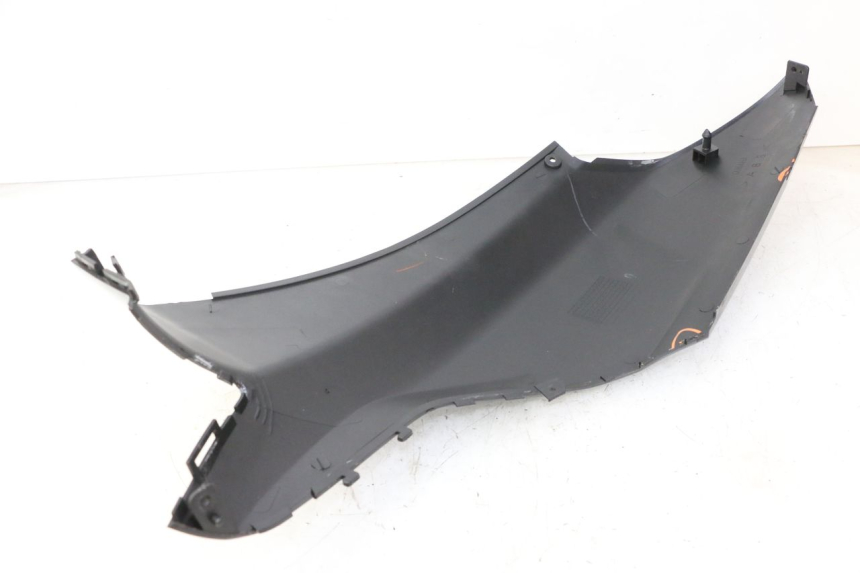 photo de PRAWY TYLNY BOK MBK WAAP 125 (2008 - 2013) - Oznaczenia i referencje