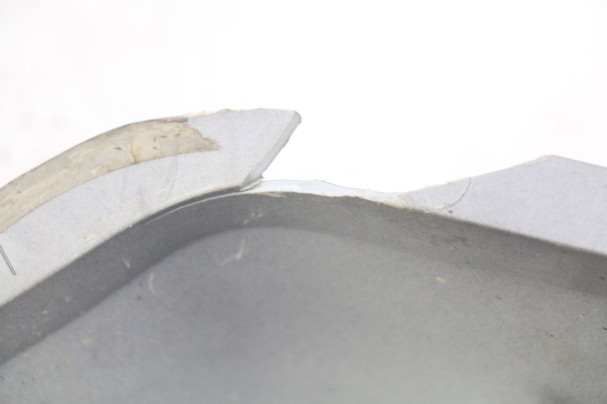 photo de PRAWY TYLNY BOK SYM WOLF SB 125 (2011 - 2018) - Inny kąt widzenia