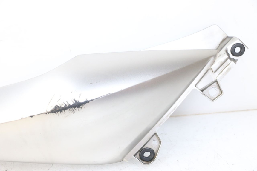 photo de PRAWY TYLNY BOK YAMAHA XMAX X-MAX ABS 125 (2017 - 2020) - Część sprawdzona