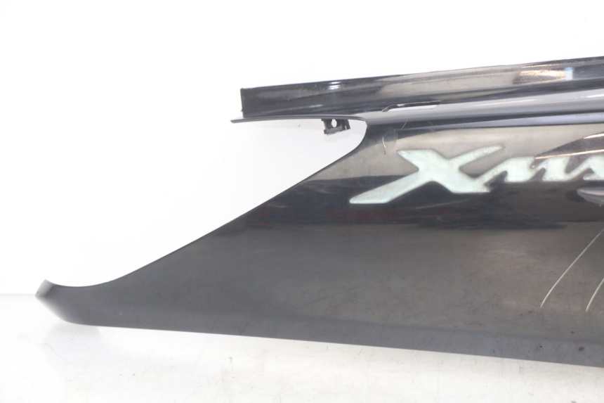 photo de PRAWY TYLNY BOK YAMAHA XMAX X-MAX 125 (2006 - 2009) - Oznaczenia i referencje