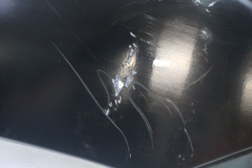 photo de PRAWY TYLNY BOK YAMAHA X-MAX XMAX 125 (2010 - 2013) - Punkty mocowania