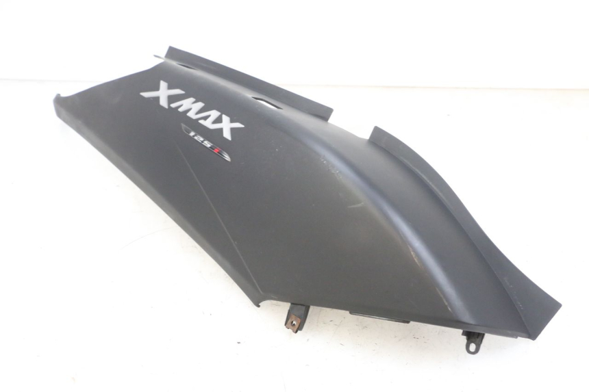 photo de PRAWY TYLNY BOK YAMAHA XMAX X-MAX 125 (2006 - 2009) - Inny kąt widzenia