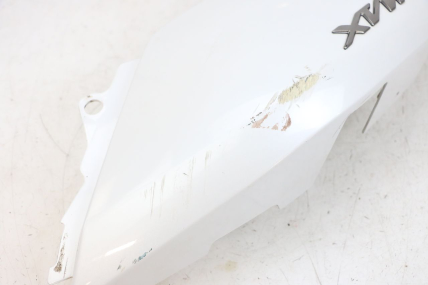 photo de PRAWY TYLNY BOK YAMAHA X-MAX XMAX 125 (2010 - 2013) - Punkty mocowania