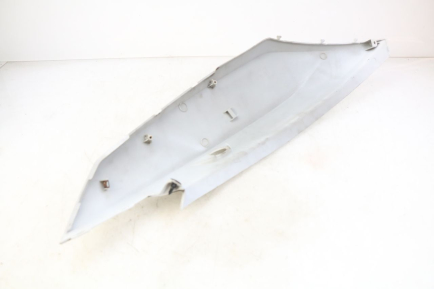 photo de PRAWY TYLNY BOK KYMCO X-TOWN XTOWN 125 (2016 - 2021) - Zoom stanu zużycia