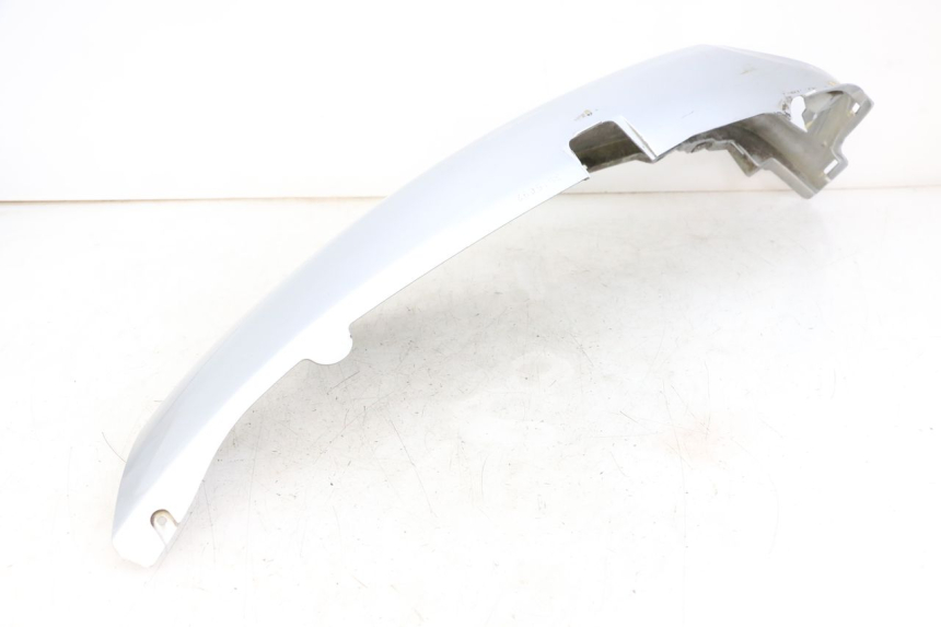 photo de PRAWY TYLNY BOK PIAGGIO X9 125 (2000 - 2003) - Zbliżenie techniczne