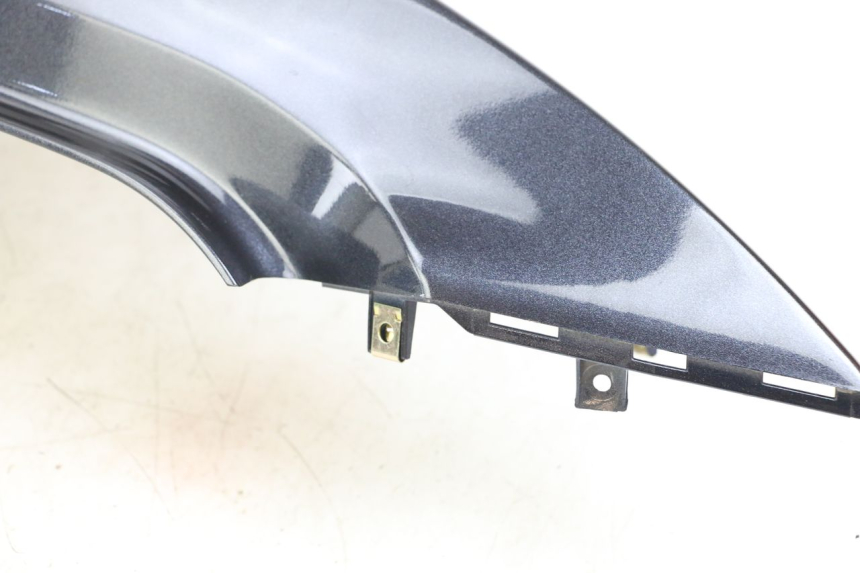 photo de PRAWY TYLNY BOK KYMCO XCITING 250 (2006 - 2009) - Stan powierzchni