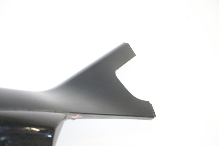 photo de PRAWY TYLNY BOK PIAGGIO XEVO - X EVO 125 (2007 - 2017) - Część sprawdzona