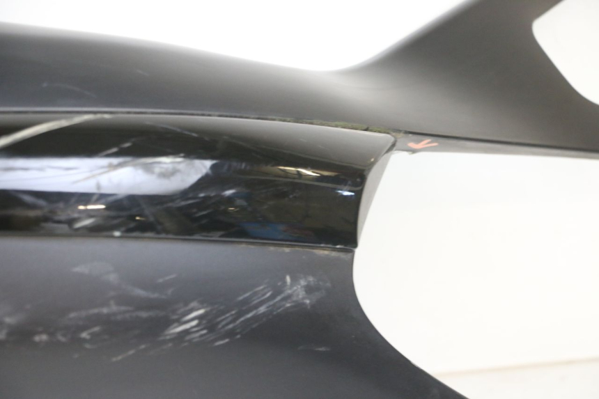 photo de PRAWY TYLNY BOK PIAGGIO XEVO - X EVO 125 (2007 - 2017) - Oznaczenia i referencje