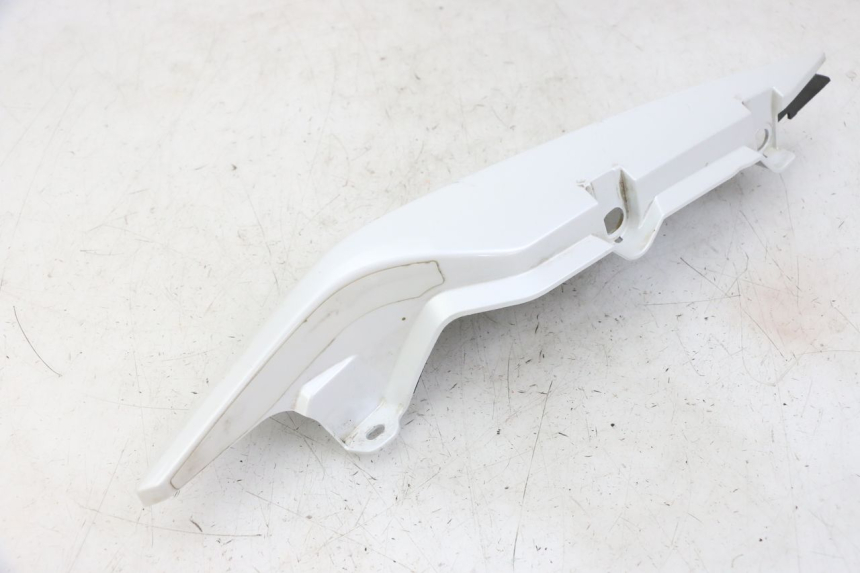 photo de PRAWY TYLNY BOK YAMAHA XJ6 ABS 600 (2008 - 2016) - Inny kąt widzenia